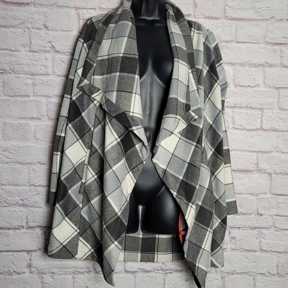 Matilda Jane Plaid Check it Twice Winter Coat XS - Picture 6 of 15